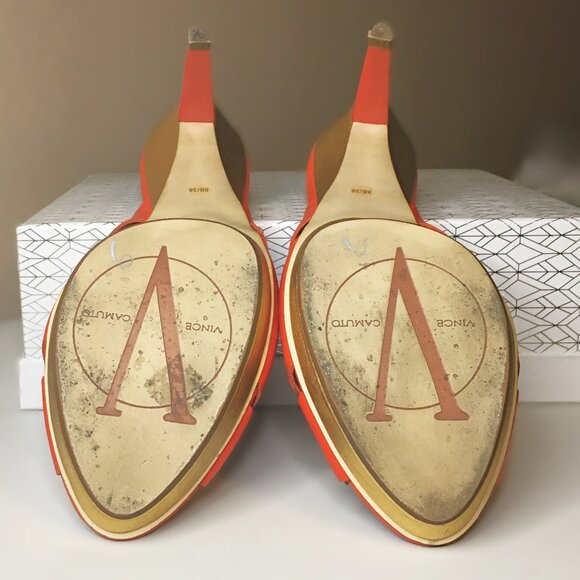 VINCE CAMUTO Peep Toe Slide-on Mules Heels - Size 8 - Picture 12 of 15